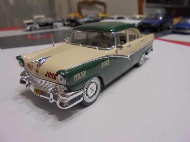 Ford fairlaine