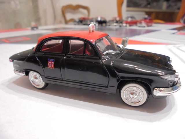Panhard 17 3832